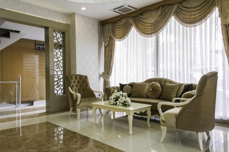 De Maison Airport Hotel