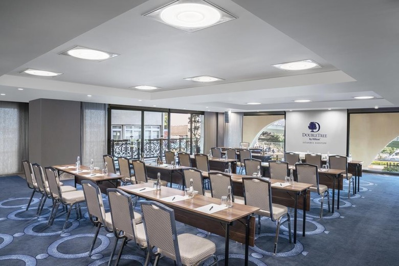 Hotel Doubletree By Hilton Istanbul Esentepe
