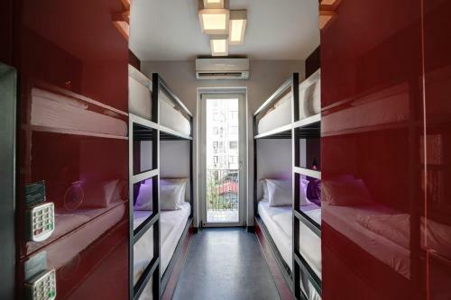 Bunk Hostel