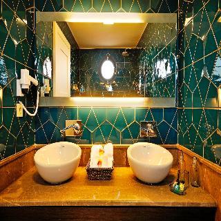Agora Life Hotel