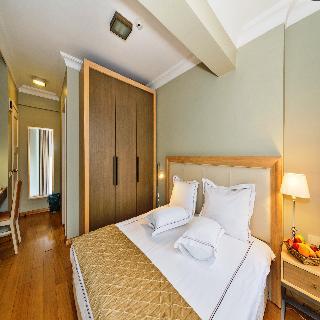 Agora Life Hotel