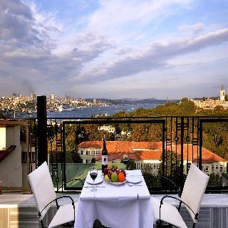 Agora Life Hotel