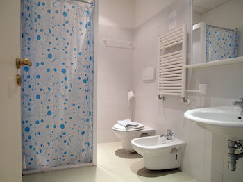 Apartamento Opera Don Calabria Casa Per Ferie