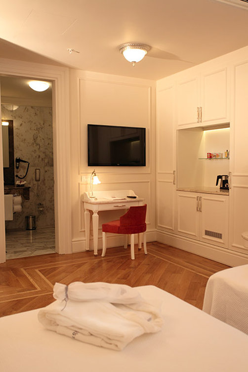 Corinne Hotel