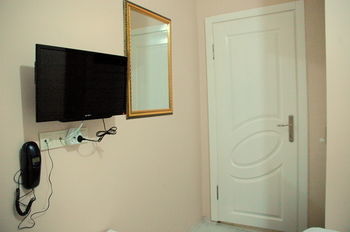 Tolga Hotel