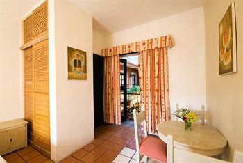 Hotel Belmar By Rolandi's