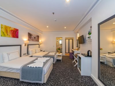 Skalion Hotel