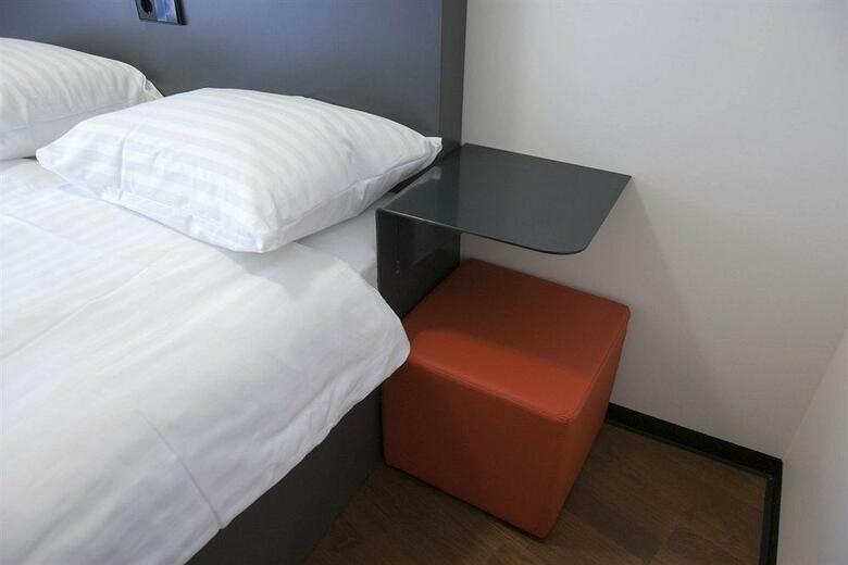 Easyhotel Rotterdam City Centr