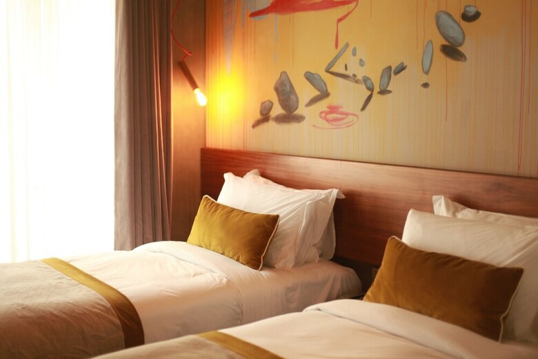 Hotel The Public
