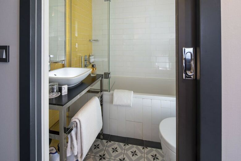 Hotel Les Matins De Paris