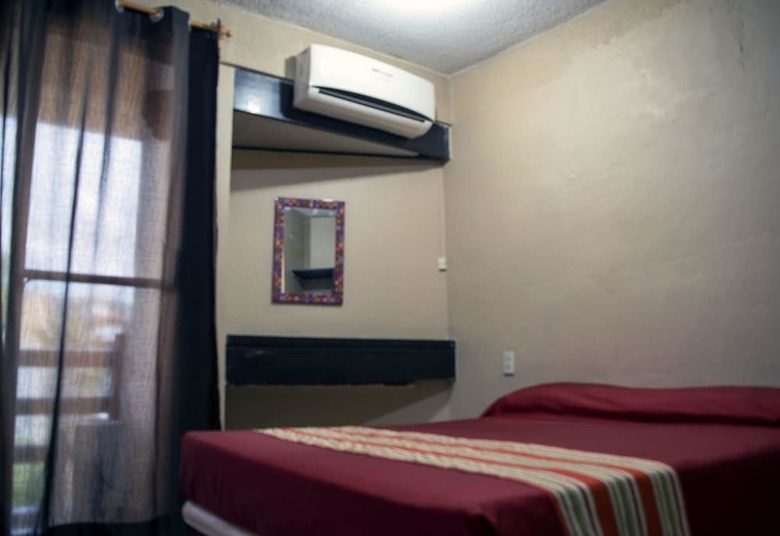 Aparthotel Isabel Suites Zihuatanejo