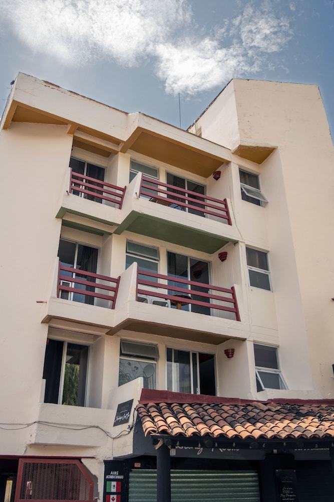 Aparthotel Isabel Suites Zihuatanejo