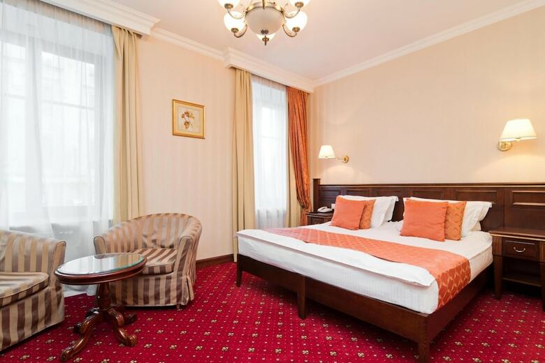 Tradition Hotel