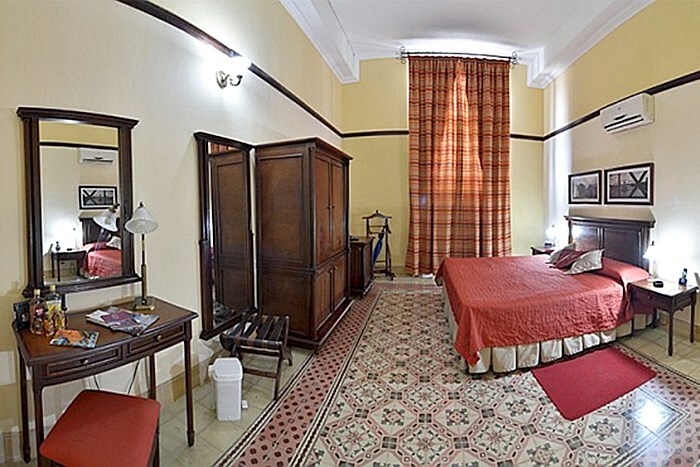 Hotel E Velasco
