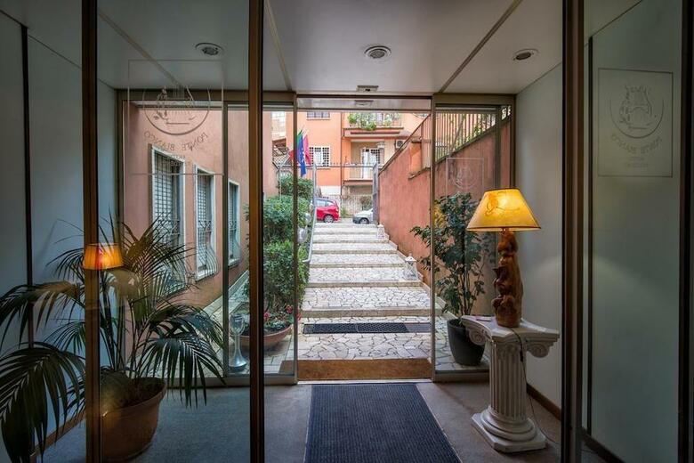 Ponte Bianco Hotel & Residence