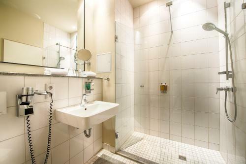 Apartamento Mondrian Suites Berlin Checkpoint Charlie
