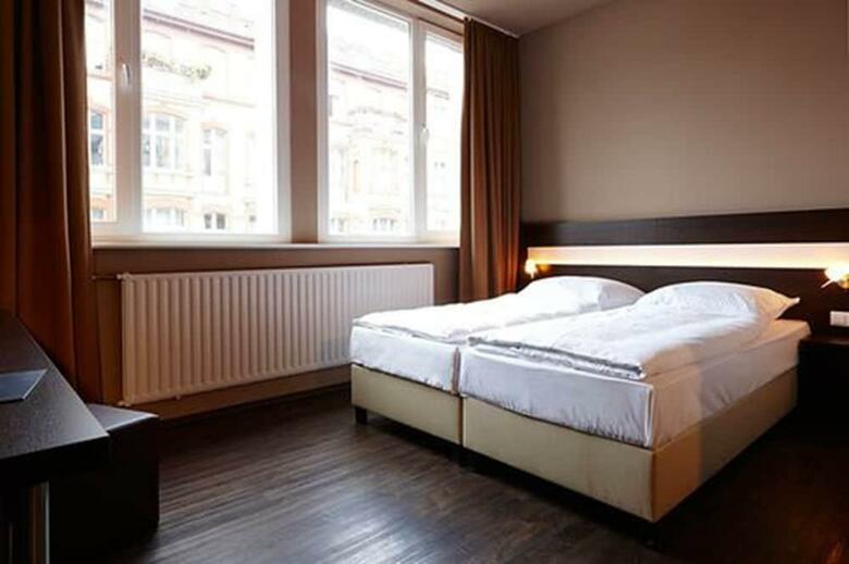 Smart Stay Hotel Berlin City - Hostel