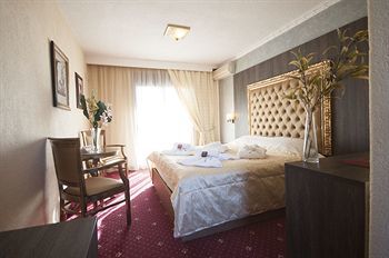 Secret Paradise Hotel & Spa