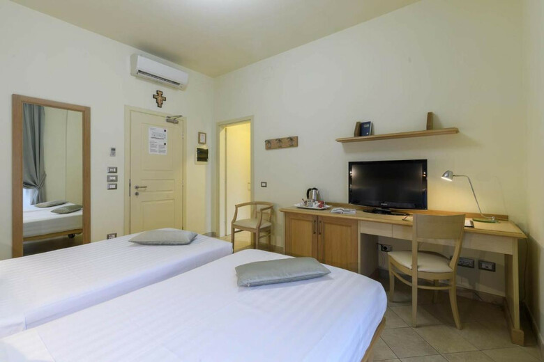 Hotel Domus Australia