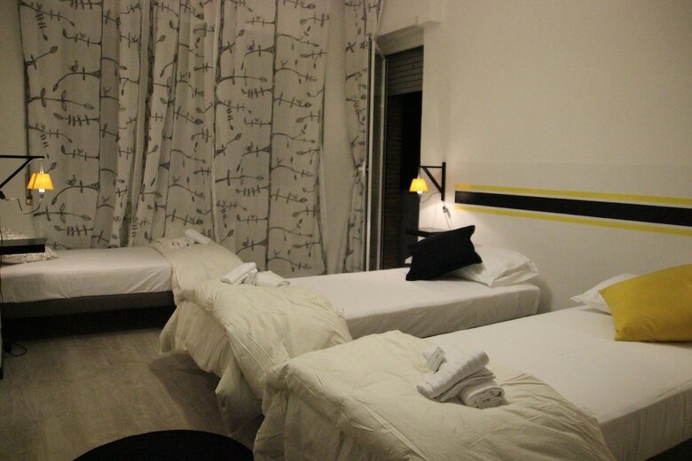 Hotel Iron Bridge Accomodation