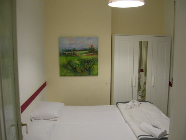 Hotel Iron Bridge Accomodation