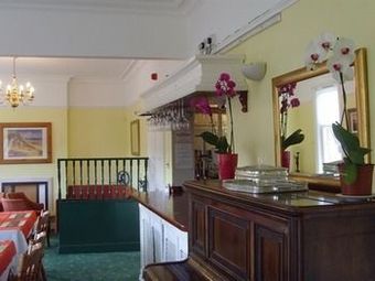 Twin Lions Hotel