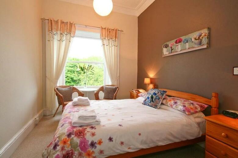 Hotel Halcyon House