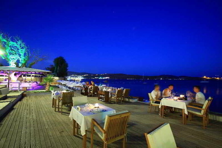 The Luvi Hotel