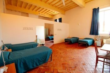 Orsa Maggiore Hostel - Caters To Women