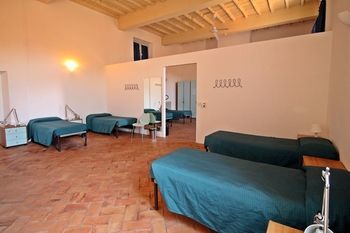 Orsa Maggiore Hostel - Caters To Women