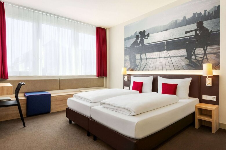 Hotel Vienna House Easy By Wyndham M�nchen