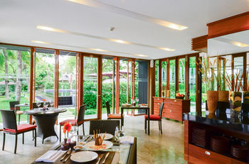 Hotel U Inchantree Kanchanaburi