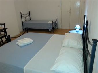 Bed & Breakfast Le Mille E UNA Roma