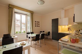 Bed & Breakfast Rome King Suite