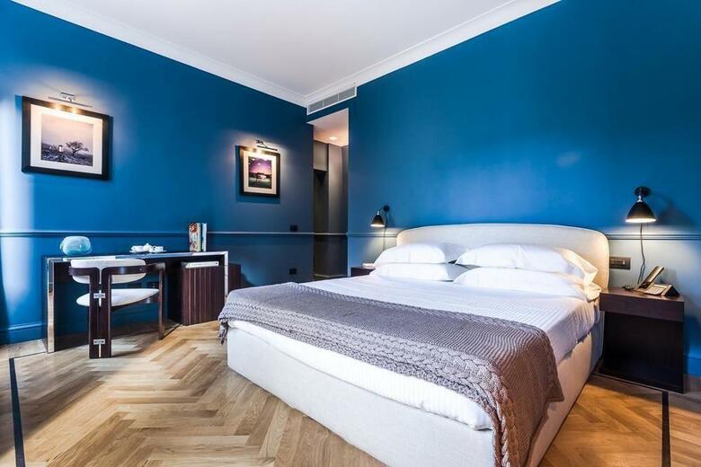 The Fifteen Keys Hotel
