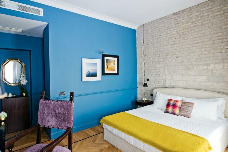 The Fifteen Keys Hotel