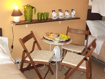 Bed & Breakfast Enjoy Roma