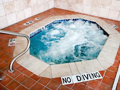 Hotel Comfort Suites Downtown South