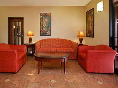 Hotel Comfort Suites Downtown South