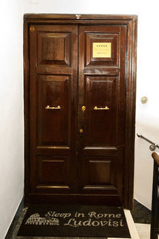 Bed & Breakfast Sleep In Rome Ludovisi