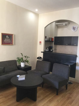Hotel Rhome Terminal