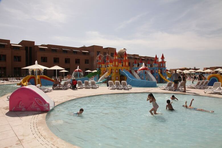 Hotel Aqua Mirage Club
