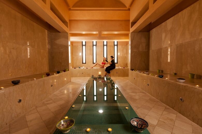 Hotel Aqua Mirage Club