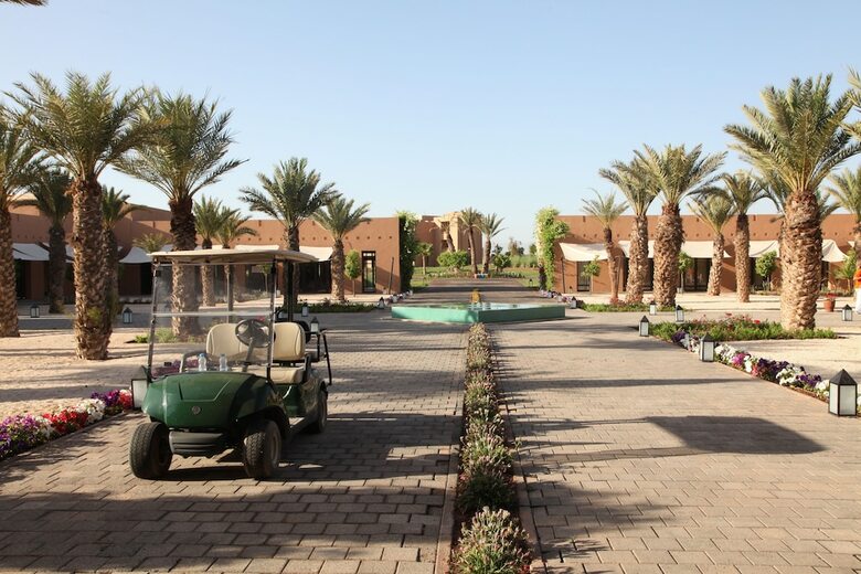 Hotel Aqua Mirage Club