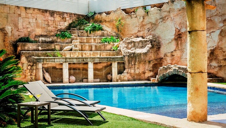 Hotel Exe Cunit Suites & Spa