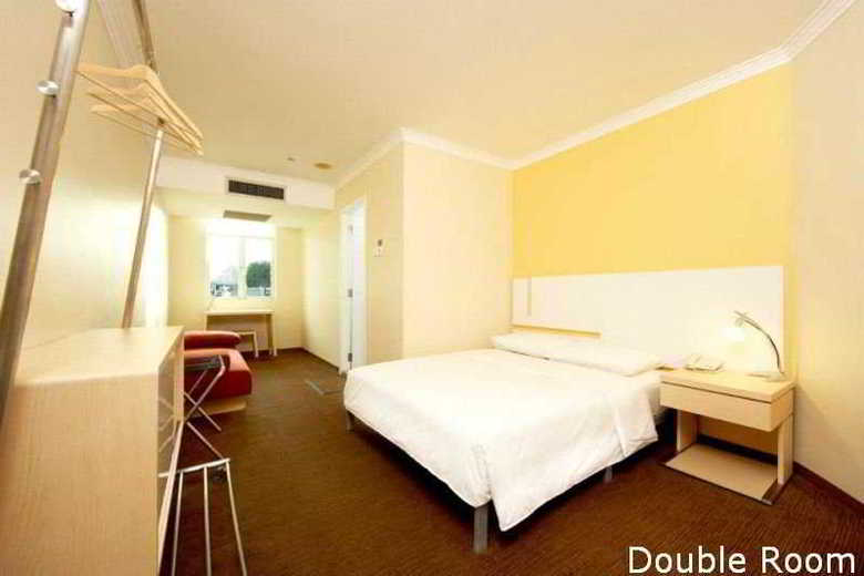 Hotel Hangout At Mt.emily