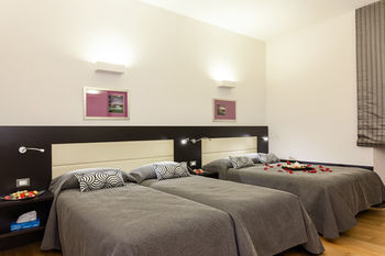 Hotel Domus Best - Guest House