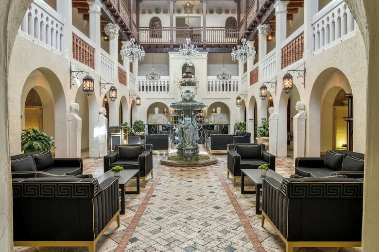 Hotel The Villa