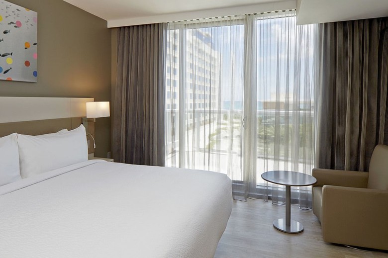 AC Hotel By Marriott Miami Beach