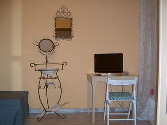 B&B Sabrina Home